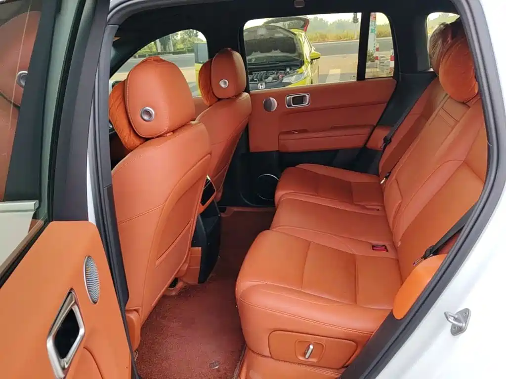 Li Auto Li L6 — миниатюра 17