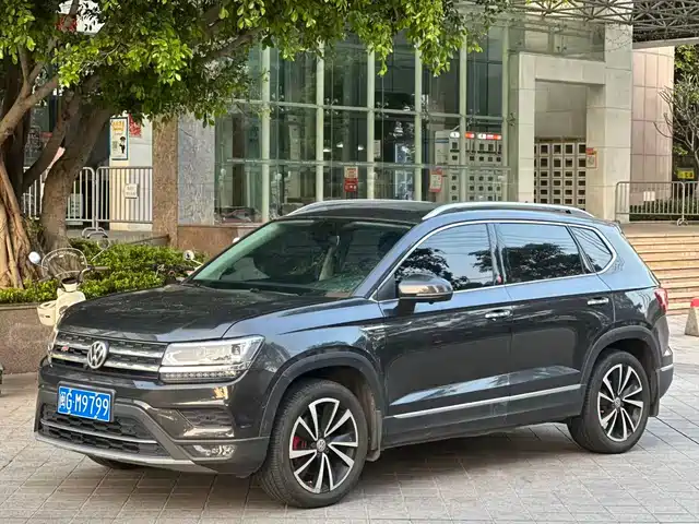 VOLKSWAGEN TUYUE