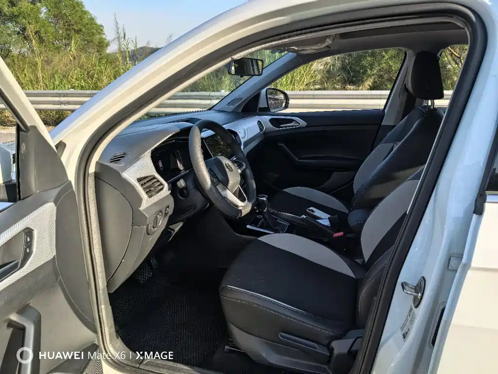 VOLKSWAGEN EXPLORING THE SHADOW