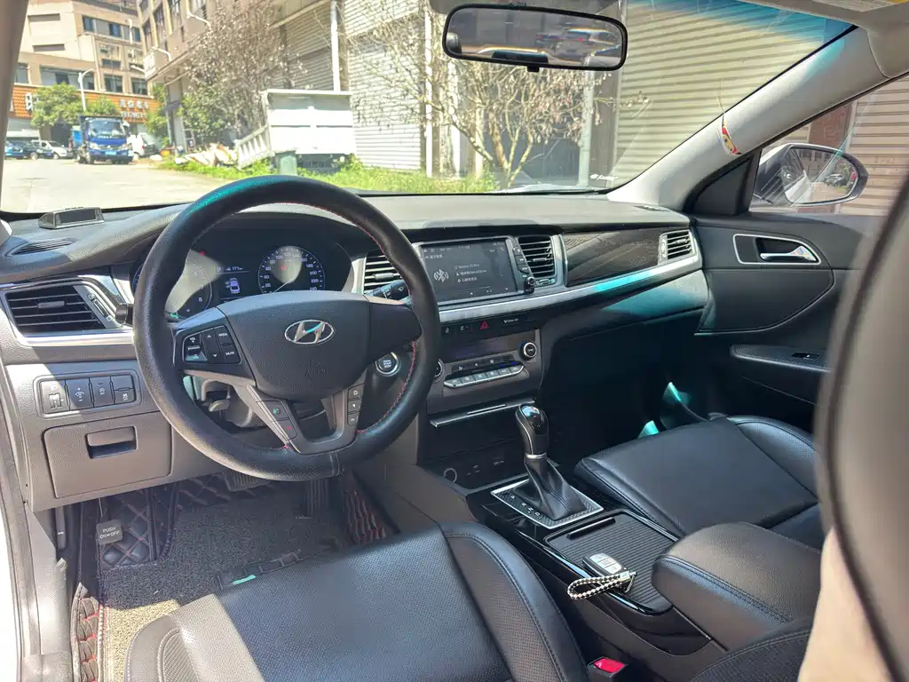 Hyundai Mistra — миниатюра 12