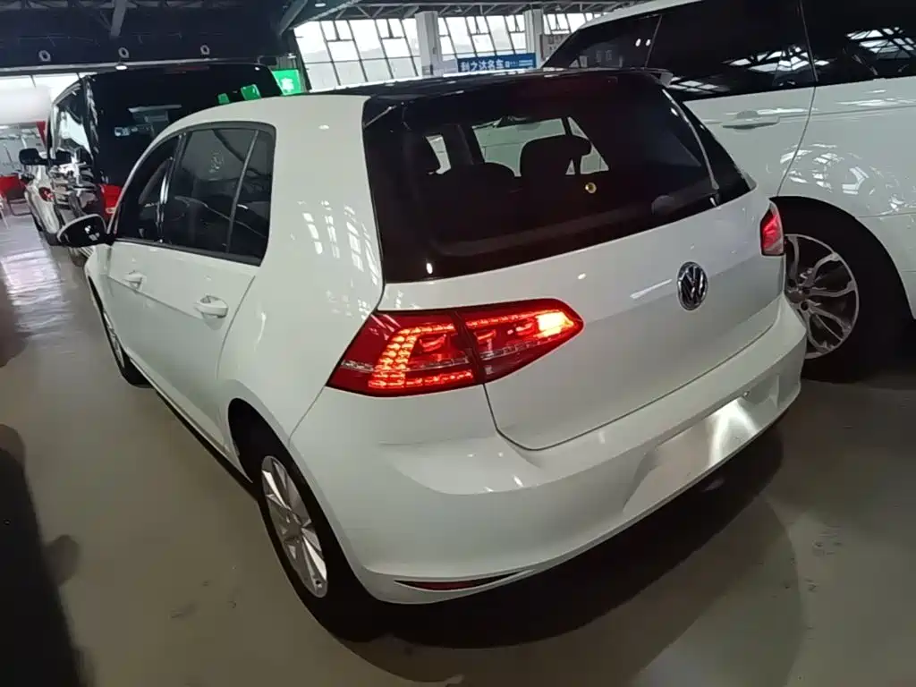 Volkswagen Golf — миниатюра 5