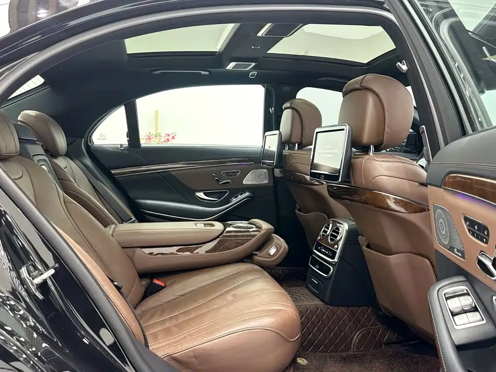 Mercedes-Benz S-Class — миниатюра 16