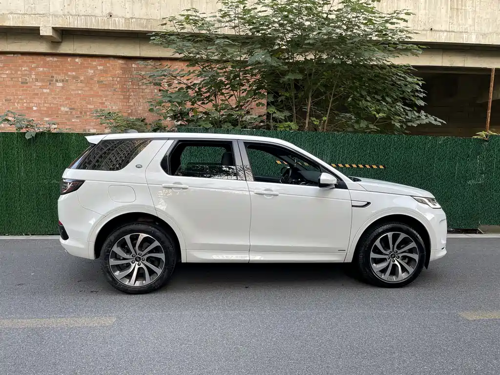 Land Rover Discovery Sport — миниатюра 8