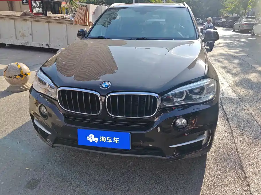BMW X5 (Import) — миниатюра 2
