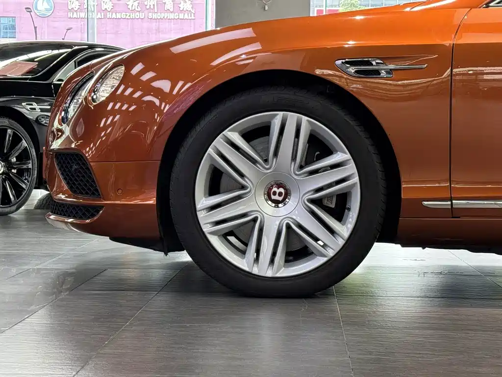 Bentley Continental — миниатюра 14