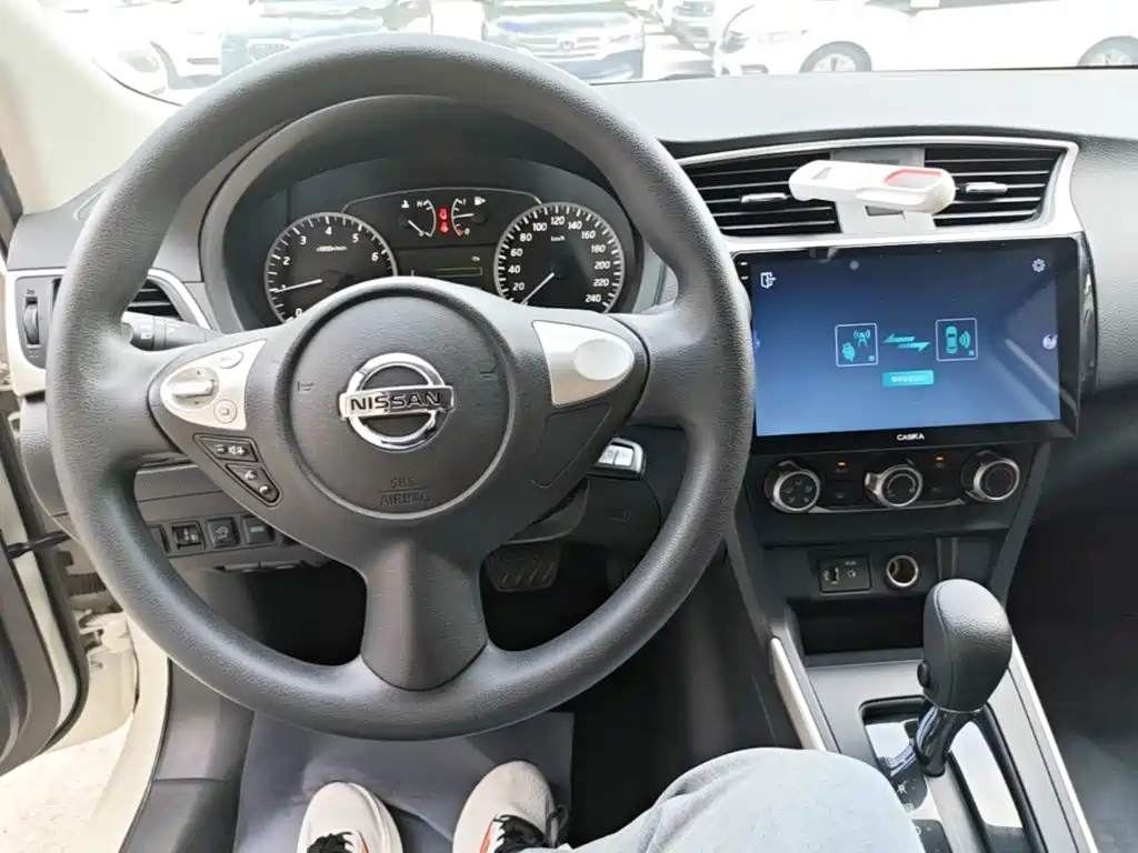 Nissan Sylphy — миниатюра 10