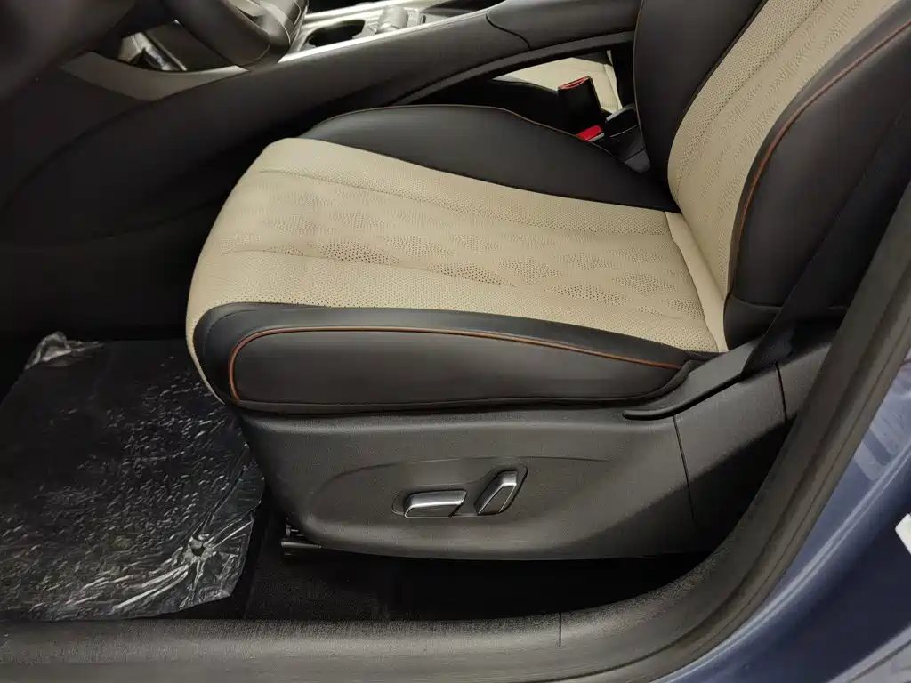 BYD Dolphin — миниатюра 20