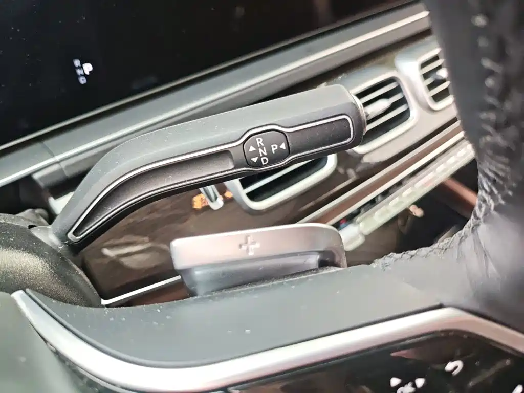 Mercedes-Benz GLE (Import) — миниатюра 7