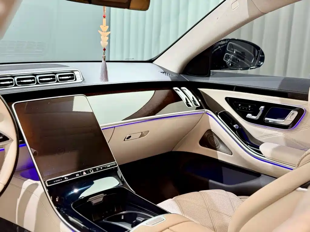 Mercedes-Benz S-Class — миниатюра 6