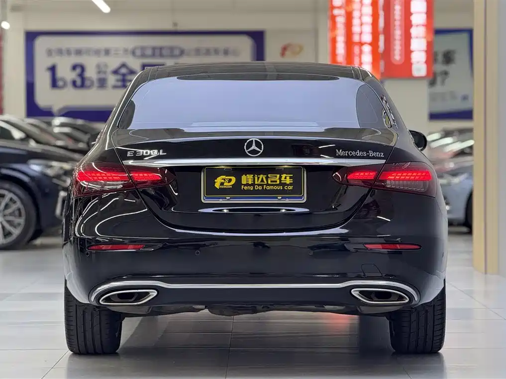 MERCEDES-BENZ E CLASS