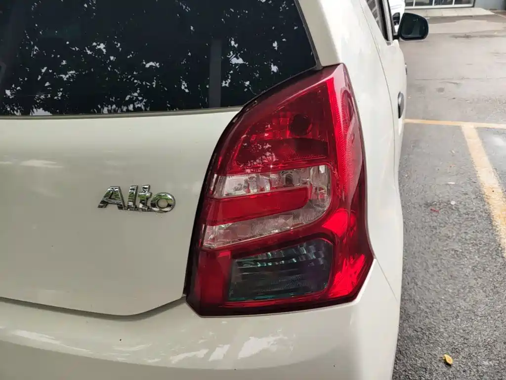 Suzuki Alto — миниатюра 8