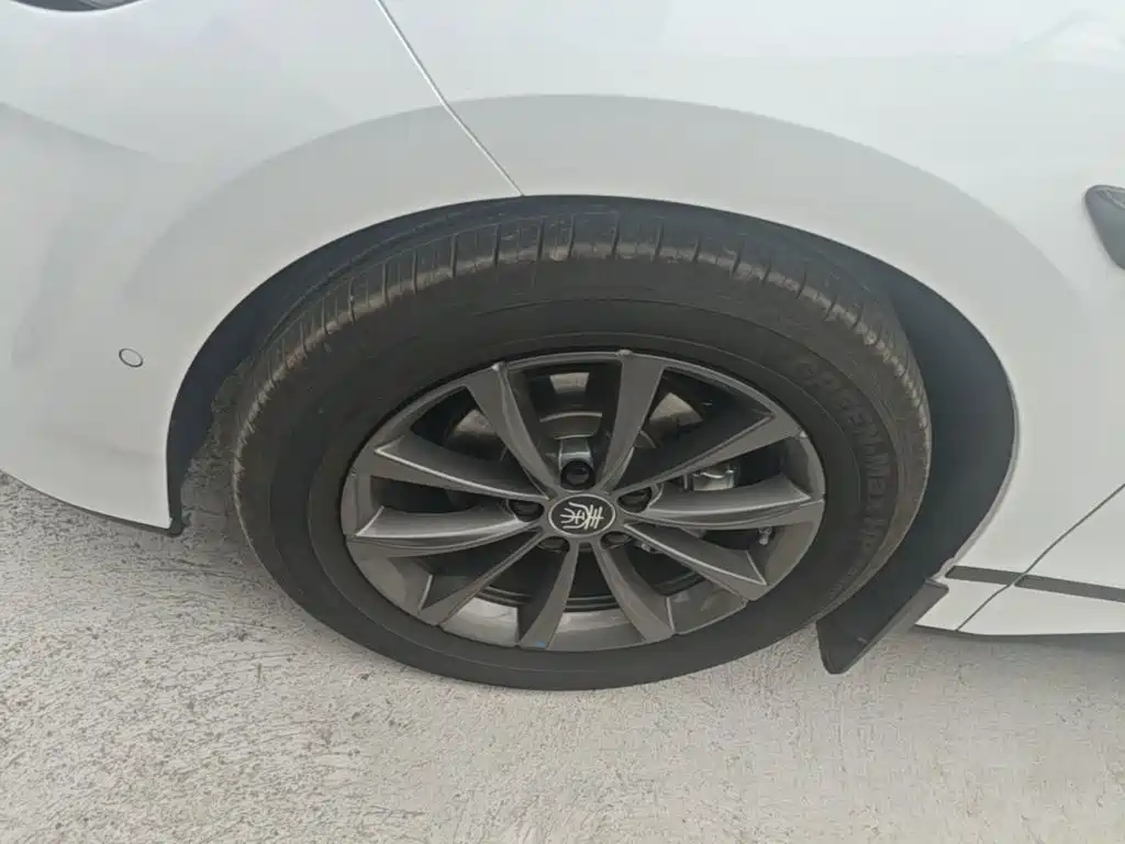 BYD Qin L — миниатюра 23