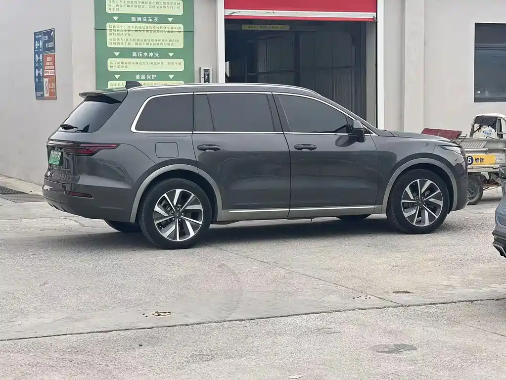 Li Auto Li ONE — миниатюра 9