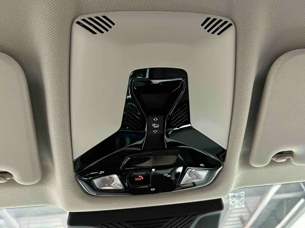 BMW X1 — миниатюра 13