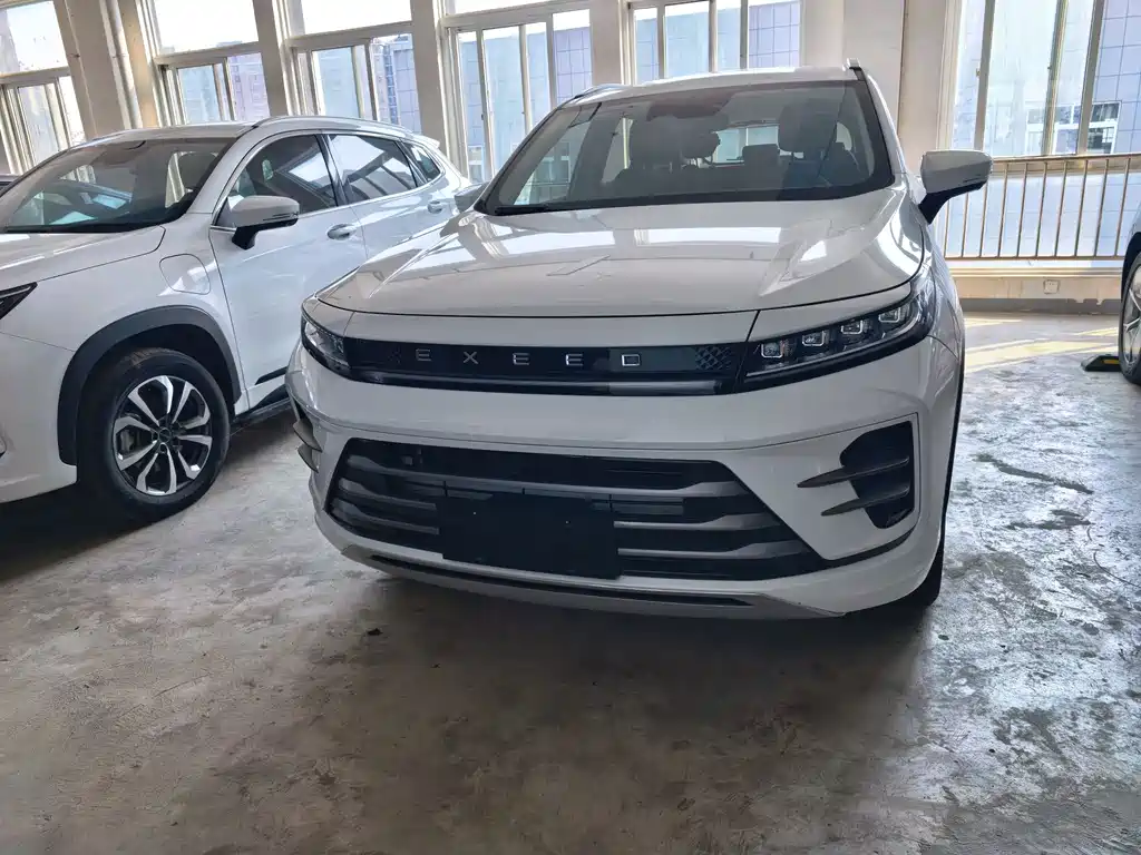 Exeed Zhaofeng — миниатюра 5