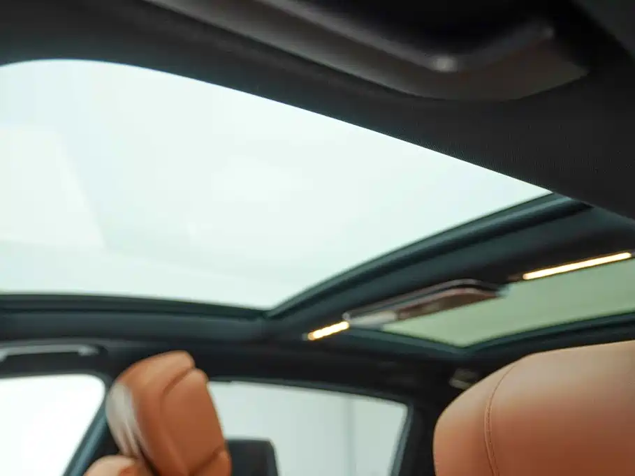 Mercedes-Benz S-Class — миниатюра 10