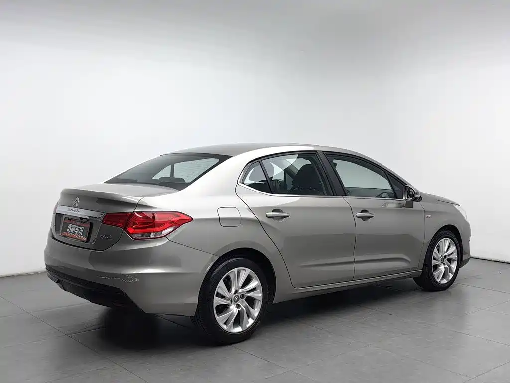 Citroen C4L — миниатюра 2
