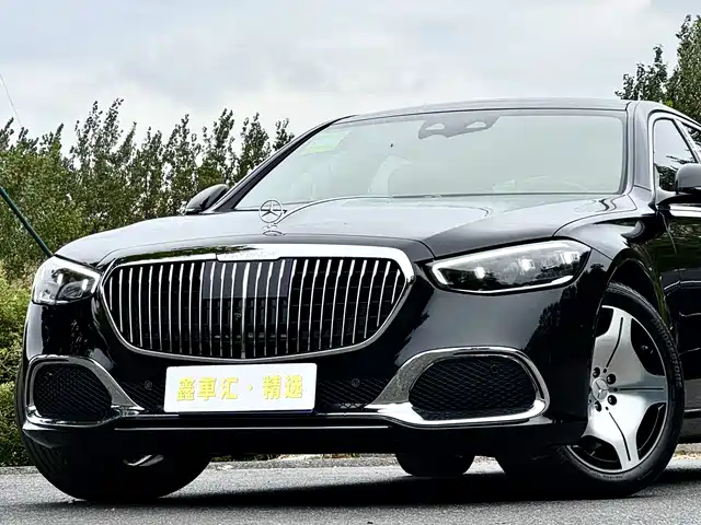 MERCEDES-BENZ MAYBACH S CLASS 2025