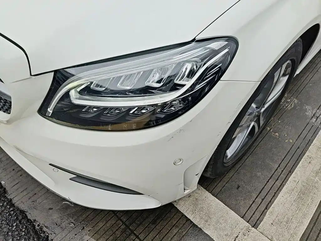 Mercedes-Benz C-Class — миниатюра 24
