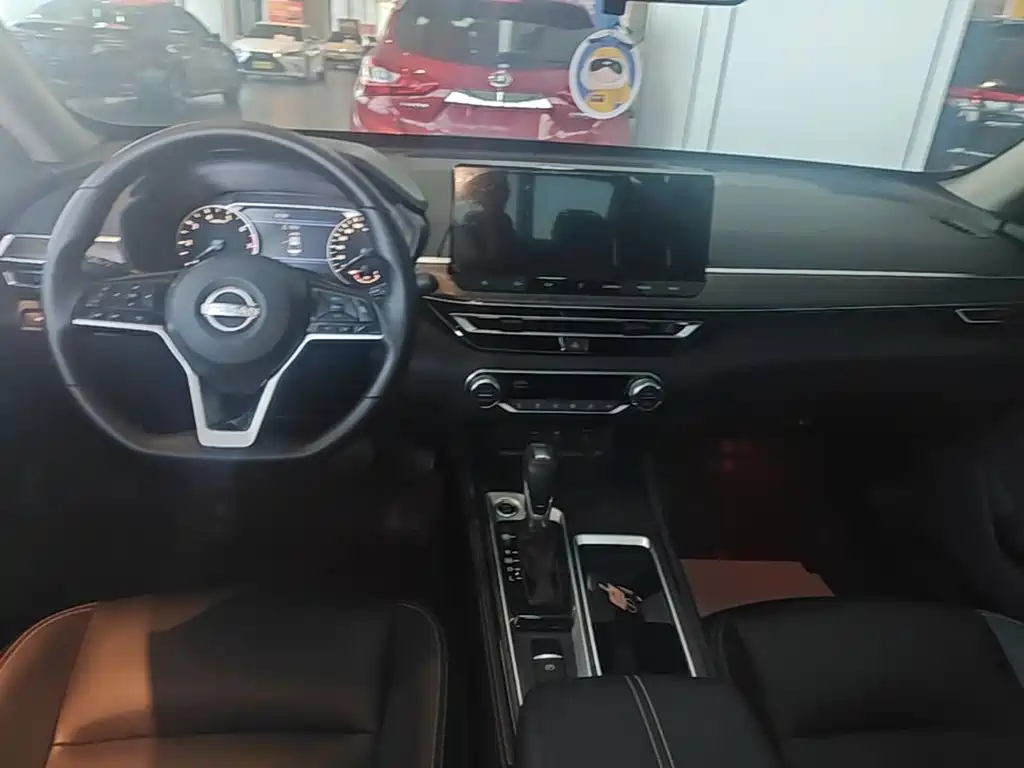 Nissan Teana — миниатюра 10