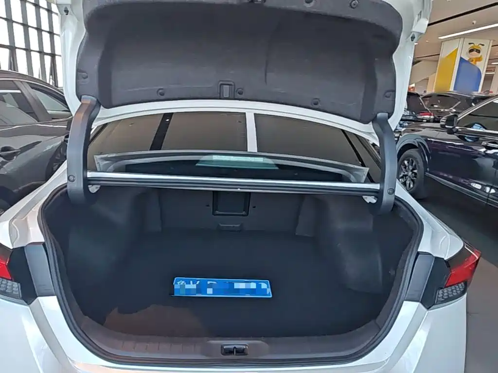 Nissan Teana — миниатюра 19