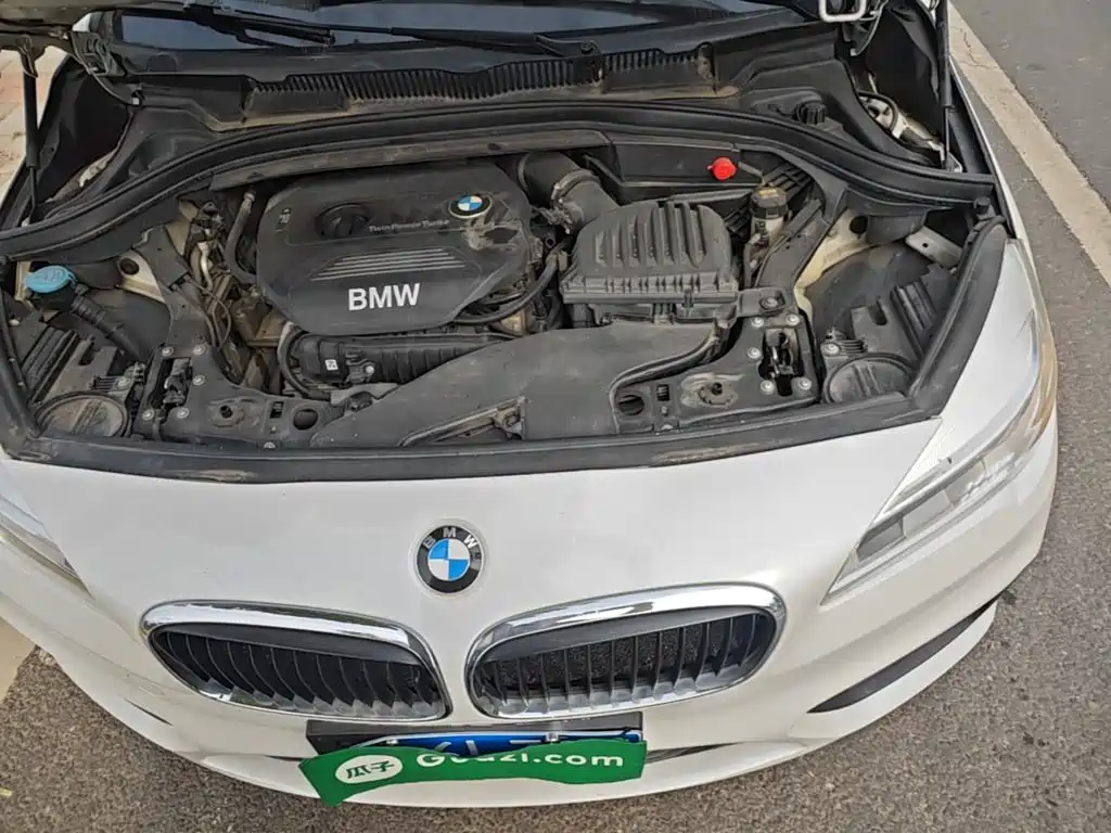 BMW 2 Series Active Tourer — миниатюра 20
