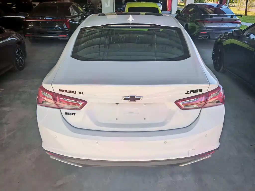Chevrolet Malibu XL — миниатюра 5