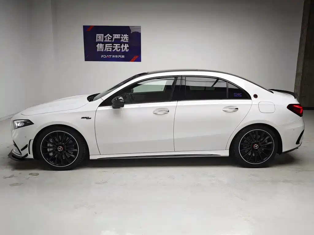 Mercedes-Benz A-Class AMG — миниатюра 9
