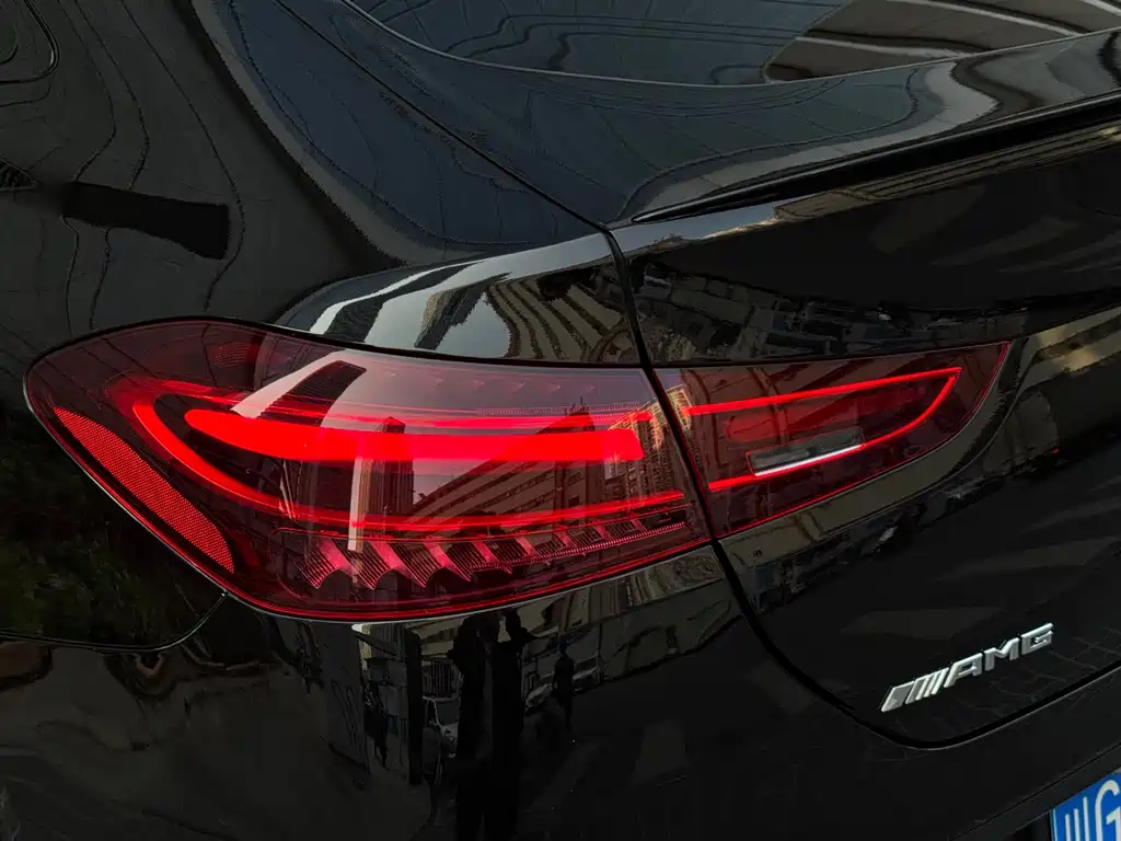 MERCEDES-BENZ GLE COUPE AMG