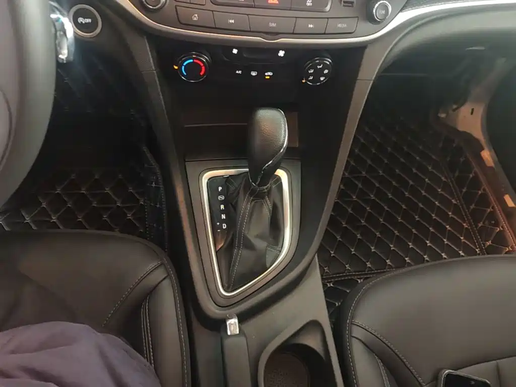 Buick Excelle — миниатюра 14