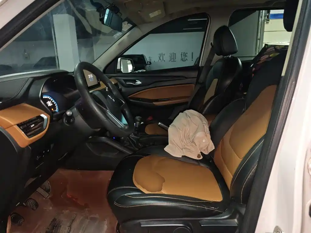 Wuling Hongguang S3 — миниатюра 16