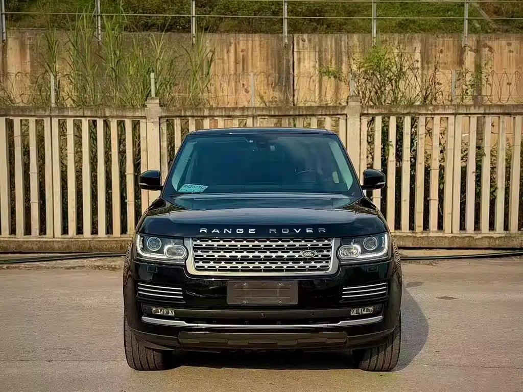 Land Rover Range Rover — миниатюра 2