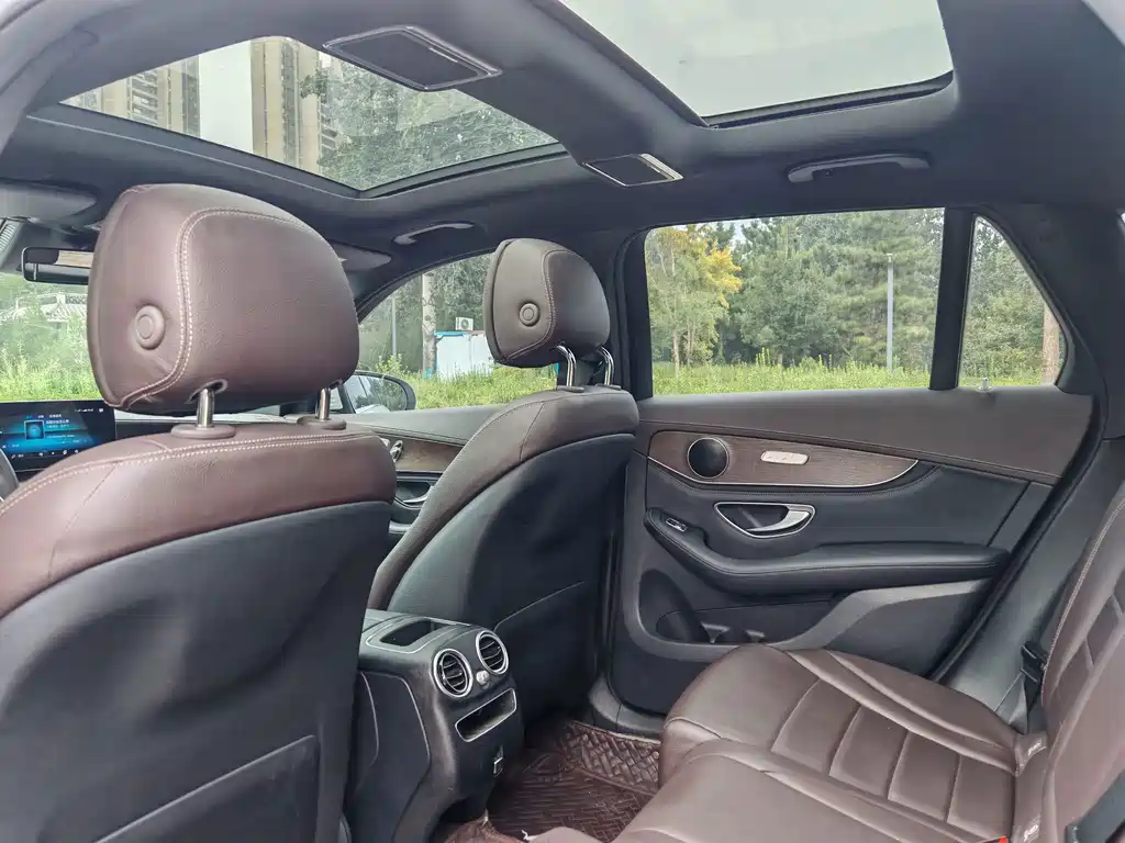 Mercedes-Benz GLC — миниатюра 9