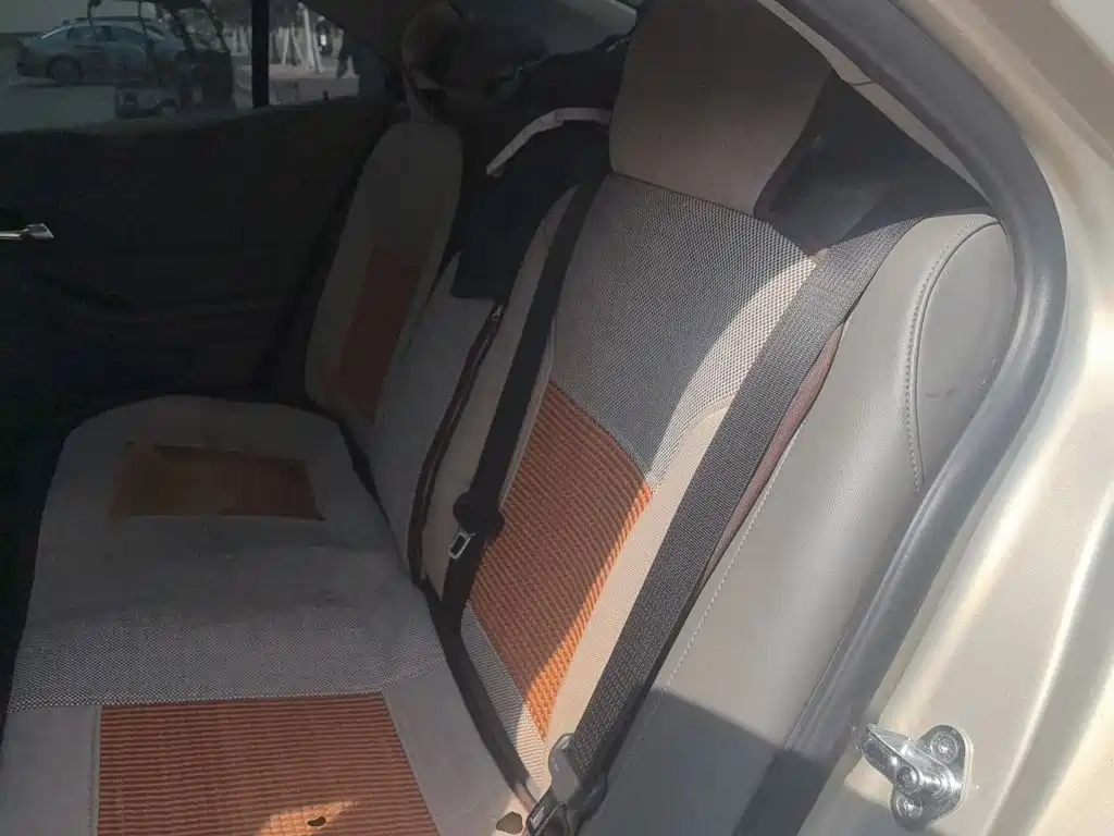 Chevrolet Malibu — миниатюра 13