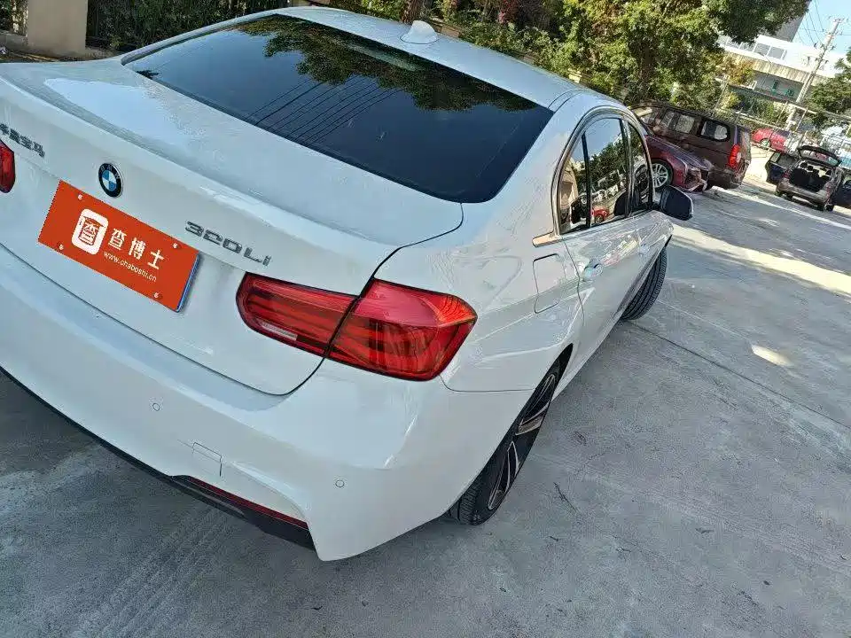 BMW 3 Series — миниатюра 7