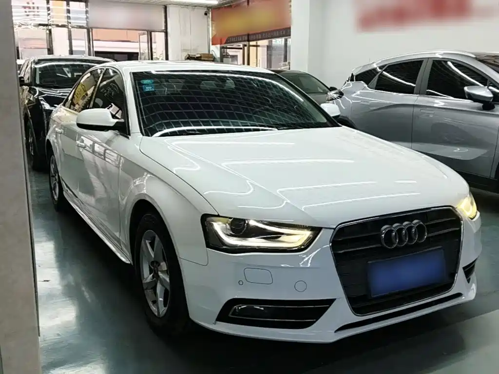 Audi A4L — миниатюра 4
