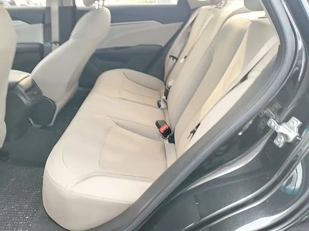 Buick Excelle — миниатюра 17