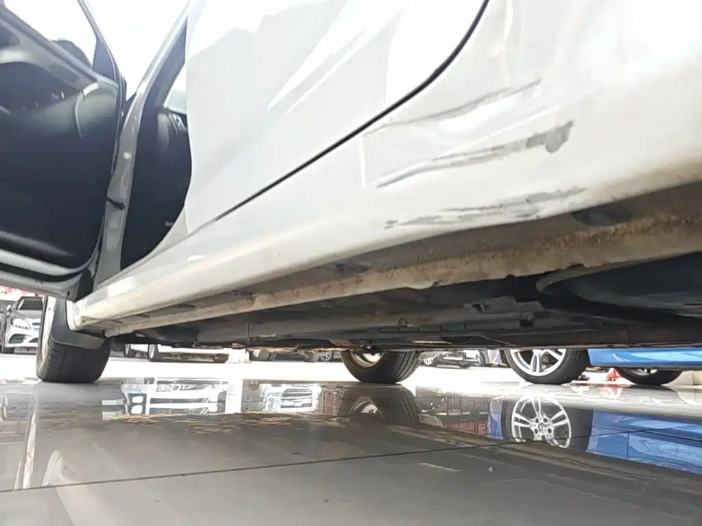 Hyundai Elantra Langdong — миниатюра 22