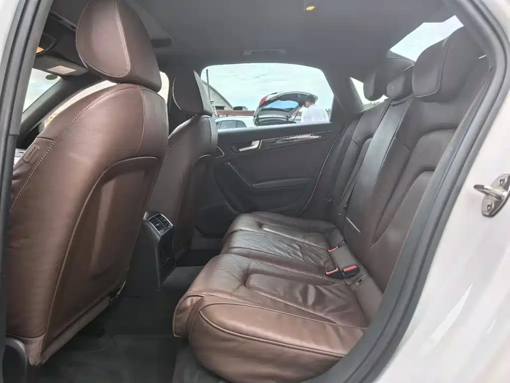 Audi A4L — миниатюра 9