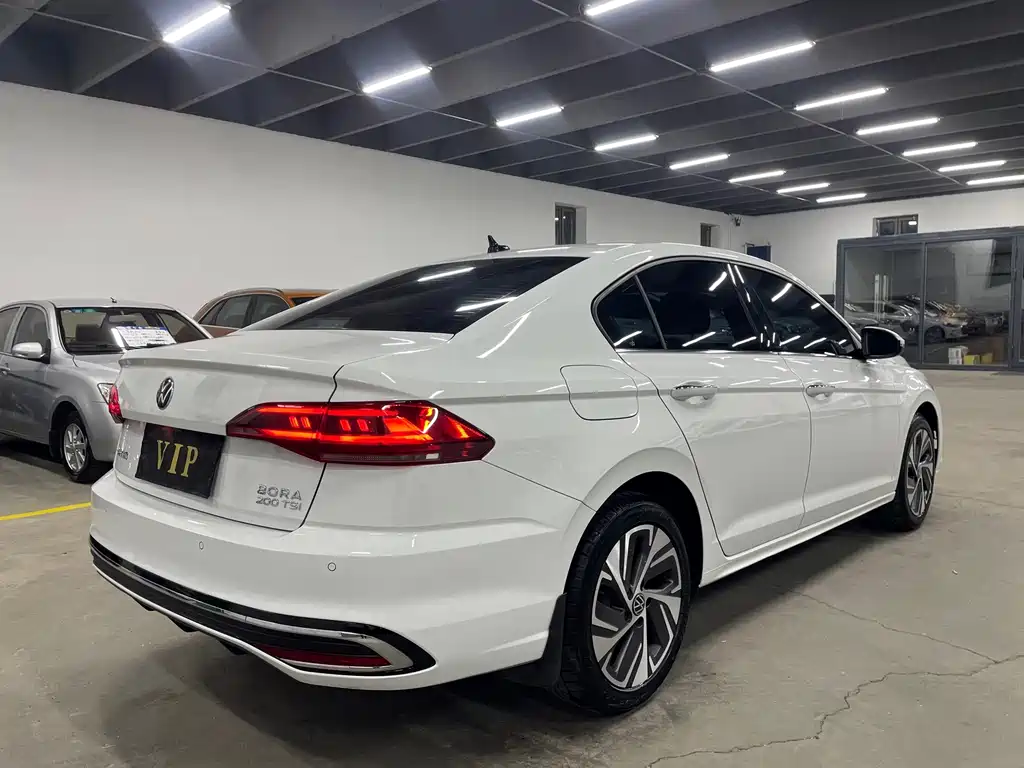 Volkswagen Bora — миниатюра 4