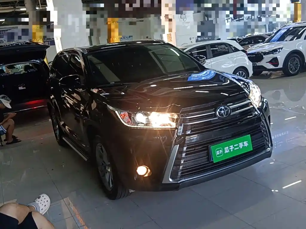 Toyota Highlander — миниатюра 4