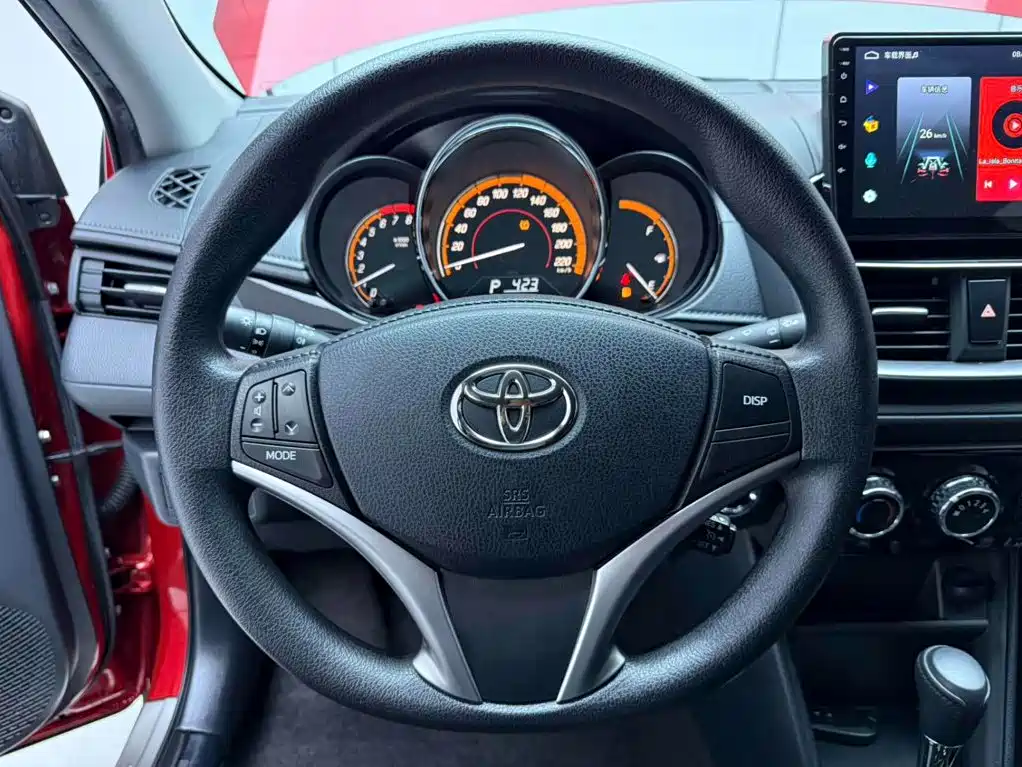 Toyota Yaris L — миниатюра 11
