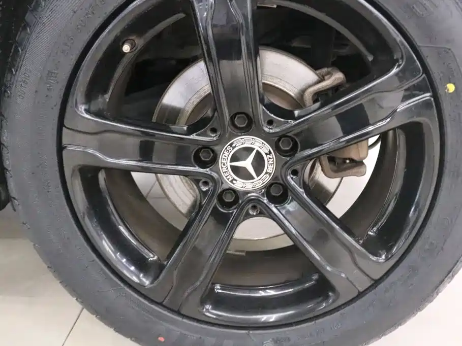 Mercedes-Benz GLA — миниатюра 16
