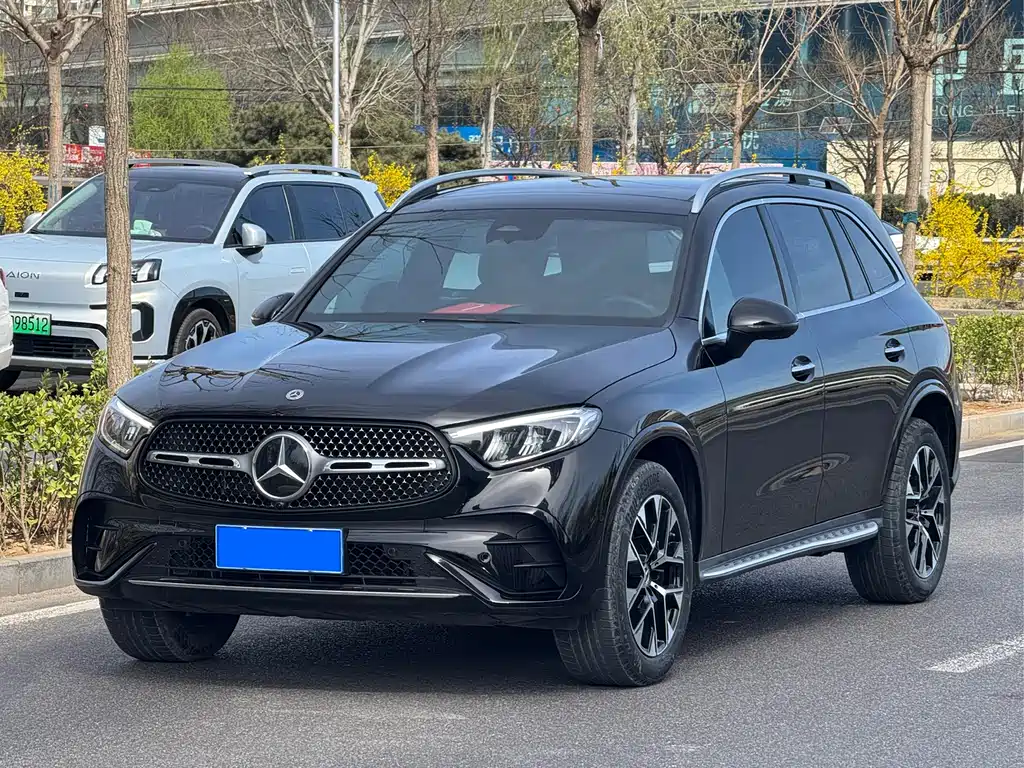 Mercedes-Benz GLC 2024