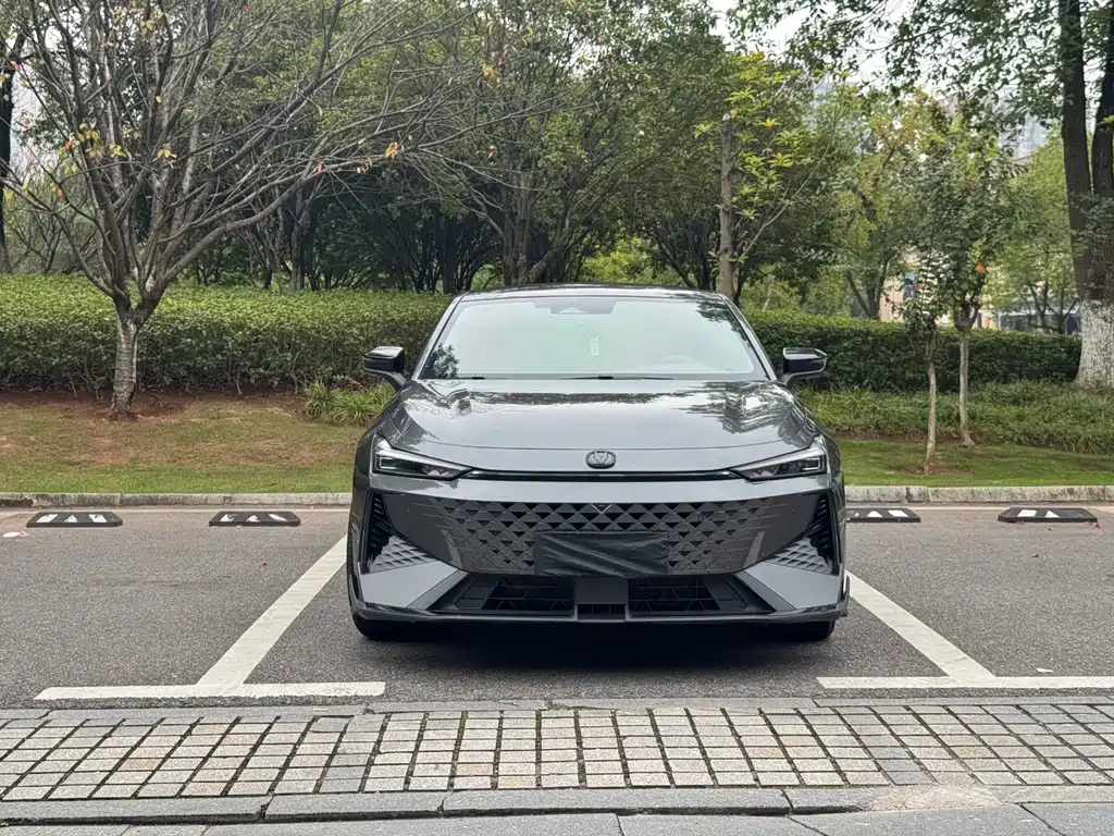 Changan UNI-V — миниатюра 2