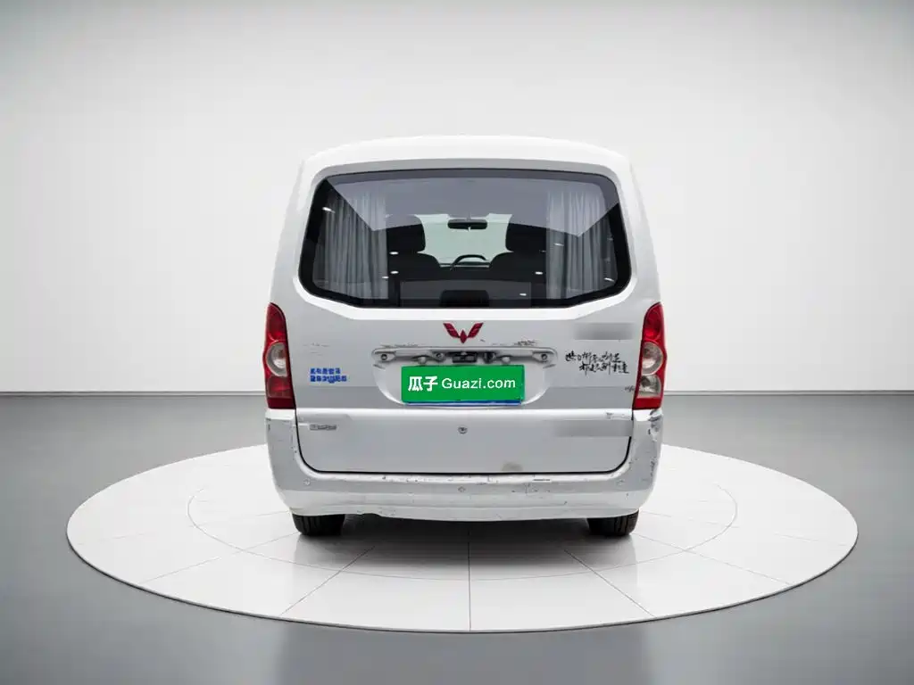 Wuling Rongguang — миниатюра 5
