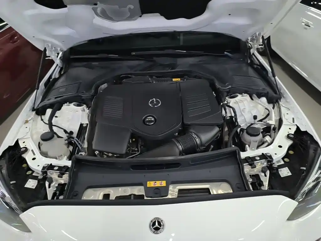 Mercedes-Benz C-Class — миниатюра 16