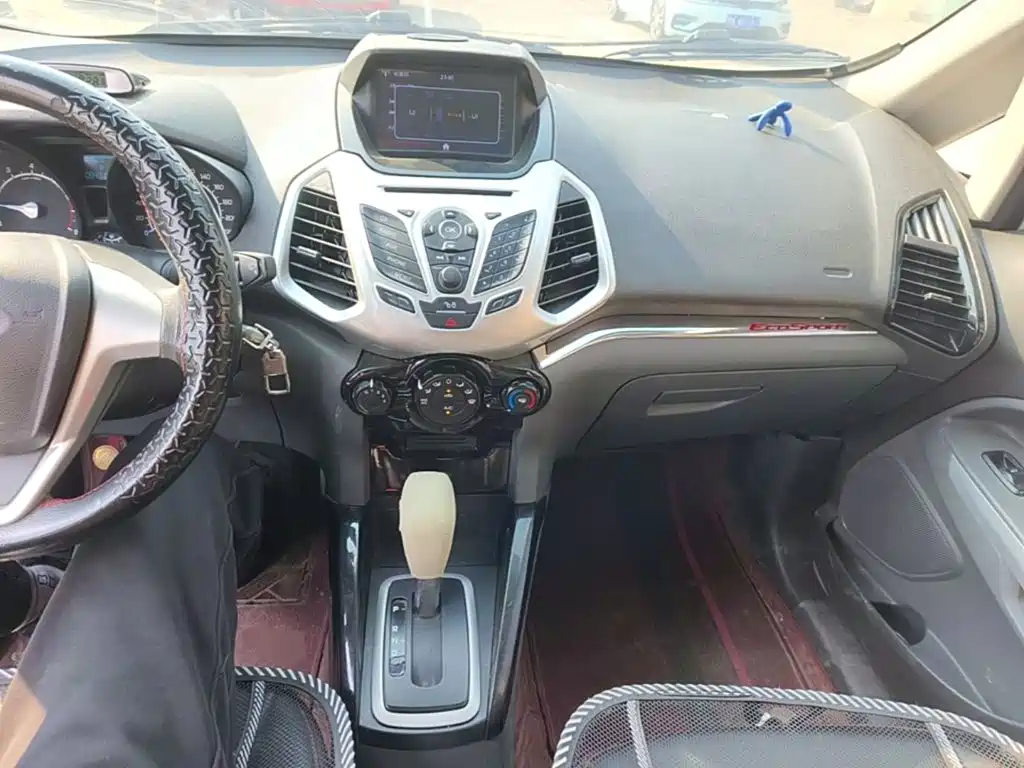 Ford Ecosport — миниатюра 10