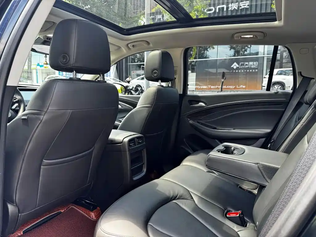 Buick Envision Plus — миниатюра 7