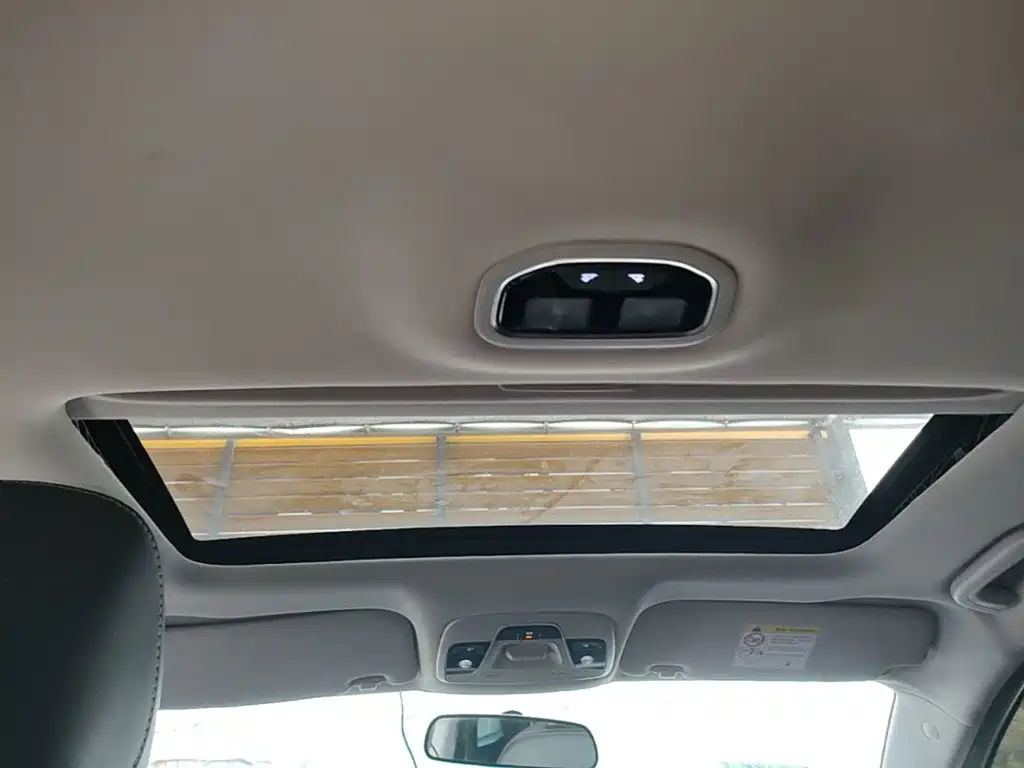 Geely Emgrand — миниатюра 18